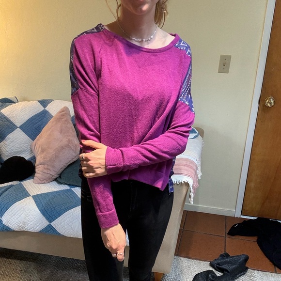 Kirra Long Sleeve Knit Top - Picture 4 of 8